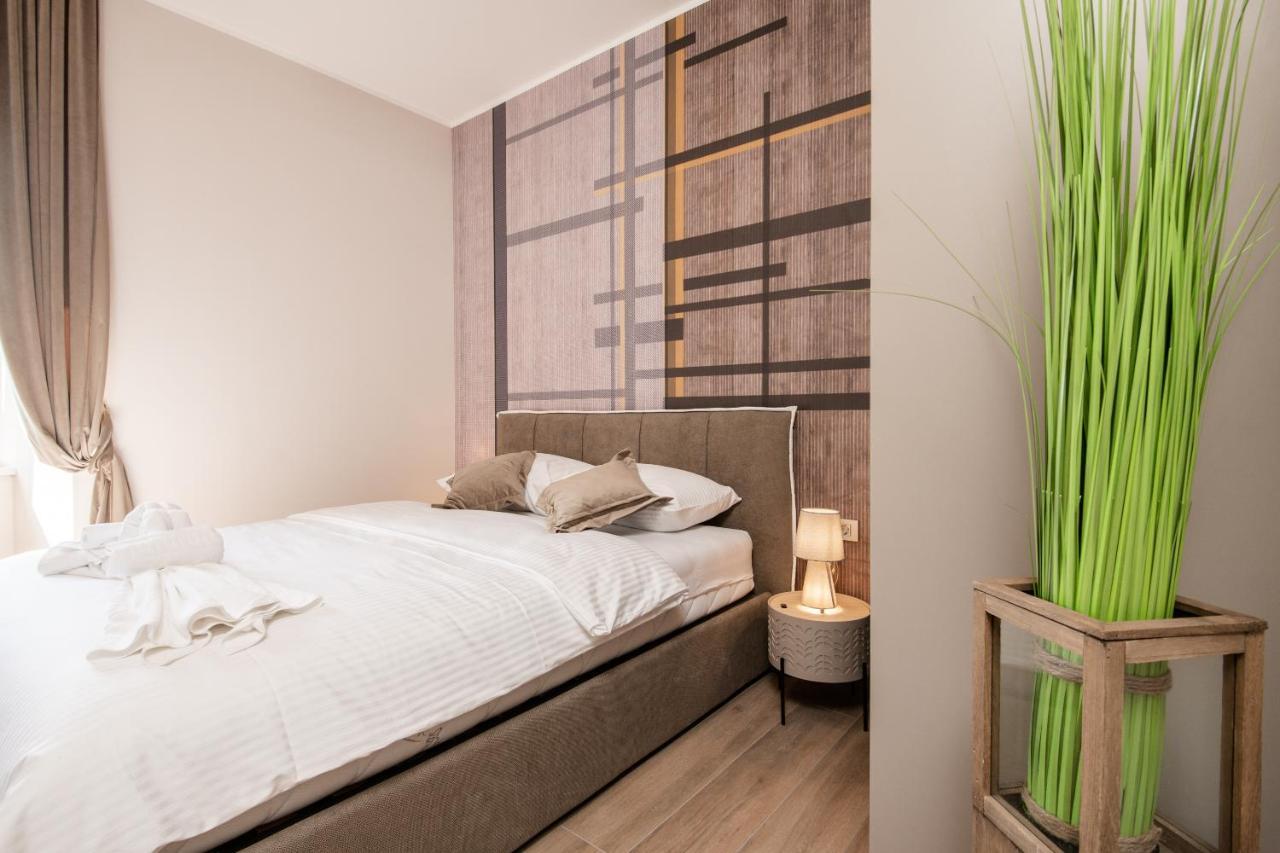 Deluxe Apartments & Rooms Revis Rijeka Exterior photo